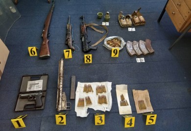 Pronađeno i oduzeto nezakonito oružje kod lica na opštini Čajniče