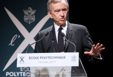 Vlasnik Luj Vitona prodao privatni avion zbog konkurencije