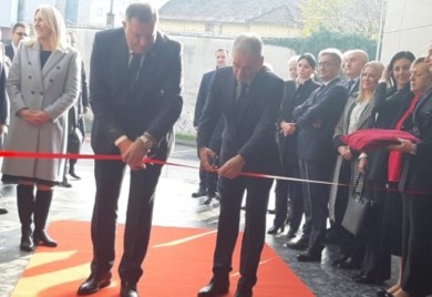 Otvorena nova zgrada Ustavnog suda: Selman i Dodik presjekli vrpcu
