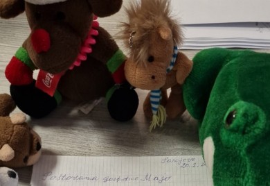 Ovo će vas rasplakati: Baka Milka koja je poslala 10 KM za Tursku i Siriju poklonila igračke i novo pismo