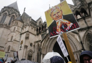 Sudbina Asanža neće biti poznata prije marta