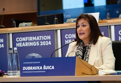 Šuica na saslušanju zbog odlaska u Vašington