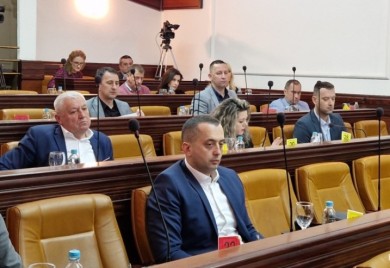 Od “žestokog udara” do “idiotizma”: Banjalučki odbornici raspravljaju o poskupljenju komunalija