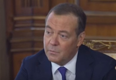 Medvedev: Postoji samo jedan odgovor Trampu – i tvoj vražji Vašington će biti pogođen