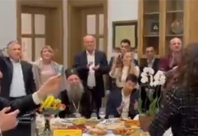 Nole proslavio Aranđelovdan, video na tviteru pokrenuo lavinu komentara