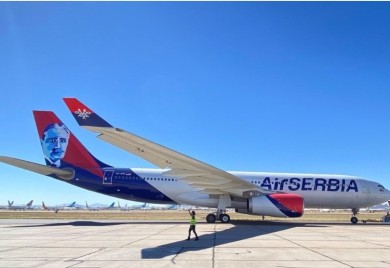 Novi avion flote Air Srbija ukrašen likom Mihajla Pupina