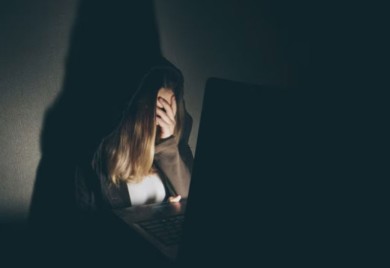 Sve više slučajeva: Internet nasilje teško ukrotiti zakonom