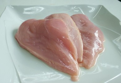 Evo koliko je skočila cijena pečenog pilećeg filea u marketima u Srpskoj