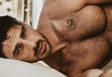 Tri razloga zašto i najzgodnije žene "padaju" na maljave tipove