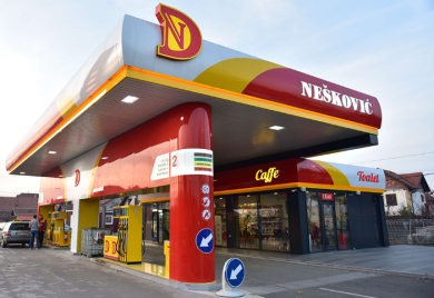 Nešković osumnjičen za zlostavljanje na radu, prijeti mu zatvor