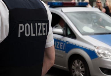 Uhapšen muškarac: Pijan seksualno uznemiravao djevojke porijeklom iz BiH i Srbije