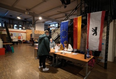 Građani Njemačke izašli na birališta, mnoge brine rast desnice