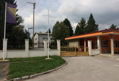 Dok se Helez hvali, radnici Tehničkog remontnog zavoda „Hadžići“ ponovo štrajkuju