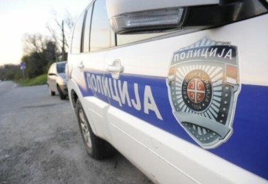 Detalji užasa! Htio da se fotografiše – izgubio ravnotežu i povukao druga u provaliju