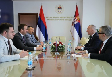 Razmatrani dalji koraci zbog ugrožavanja života generala Mladića