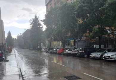 Nevrijeme stiže u Srpsku: Upozorenje zbog jake kiše, pljuskova, olujnog vjetra i grada