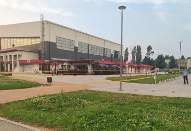 Četvoro uhapšenih zbog obračuna nožem i gasnim pištoljem u kafiću