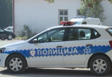 Dvadesetrogodišnja djevojka poginula, četiri osobe povrijeđene