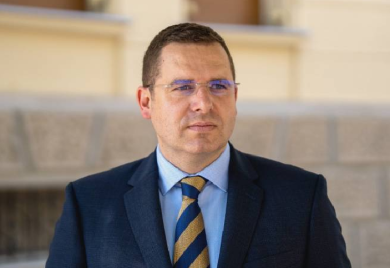 KOVAČEVIĆ: Teško je komentarisati bilo koju nezakonitu odluku CIK-a