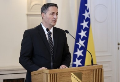 Ko su Bećirovićevi prijedlozi za ambasadore