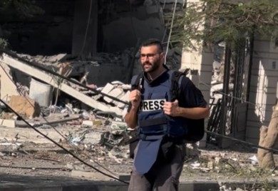 "Otišao sam slomljenog srca" Motaz Azaiza ima novi dom nakon napuštanja Gaze