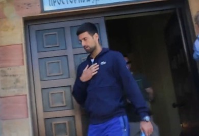 Kineski novinar snimao crkvu u Banjaluci, a onda se pojavio Đoković (VIDEO)