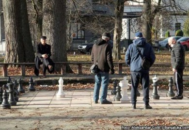 BANJA LUKA: Penzioneri na čekanju do izbora za obećanih 100 KM