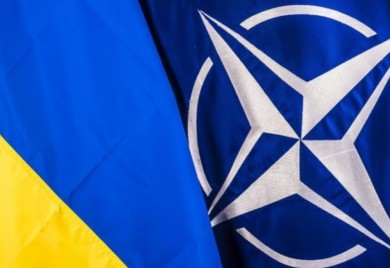 De Santis o proširenju Alijanse: SAD neće imati koristi od ulaska Ukrajine u NATO