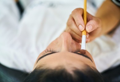 Bizaran način šminkanja usana trenutno najtraženiji trend na Tiktoku