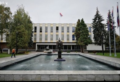 Hercegovci okupirali Narodnu skupštinu Republike Srpske