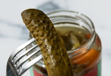 Skandal trese Sloveniju: Paracetamol u kiselim krastavcima