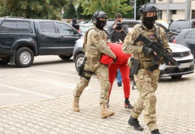 Detalji akcije "Eskadron": Kokain na ULICE BANJALUKE dolazio iz Zagreba i Šibenika, dileri za drogu koristili OVA IMENA