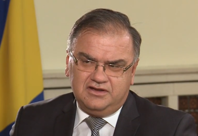 IVANIĆ: Koalicioni partneri će pući na pitanju Zakona o državnoj imovini