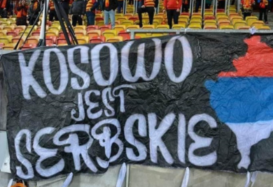 “Kosovo je Srbija”: Navijači Jagelonije oduševili Srbe transparentom