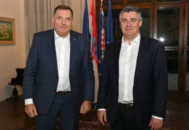 Dodik se sastao sa Milanovićem na Hvaru