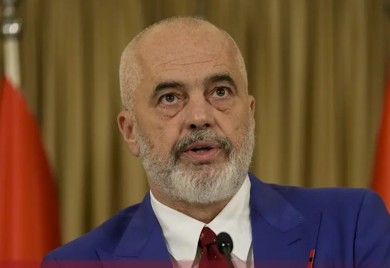 Nevjerovatna prevara u Albaniji: Lažna unuka Еdija Rame digla na noge i američku ambasadu