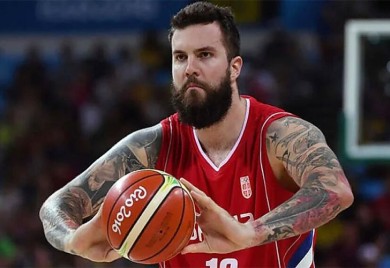 Miroslav Raduljica imao saobraćajnu nesreću, vozač pobjegao