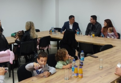 Đajić organizovao druženje sa roditeljima i djecom