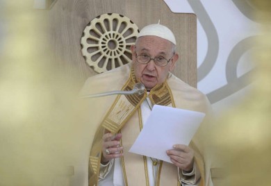 Papa Franjo zatražio od Italijana da imaju više djece