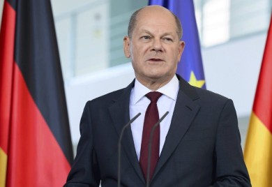 Poljski šef diplomatije optužio Šolca za miješanje u izbore