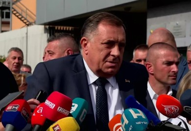 Dodik nakon ročišta: Glupost, gubljenje vremena, farsa i blamaža čitavog pravosuđa