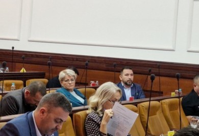 Pećancu zasmetalo vrijeme početka sjednice: Gradska uprava radi od osam