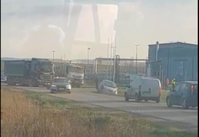 Teška saobraćajna nesreća u Jakovu, više povrijeđenih