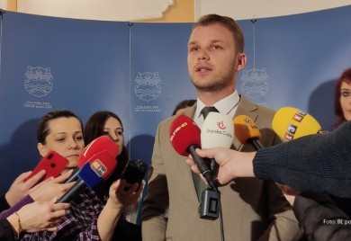 Igra prestola: Stanivuković tvrdi da Vukanović želi biti lider opozicije
