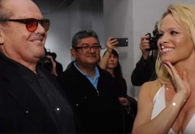 Pamela Anderson otkrila da je svjedočila bludnim radnjama Džeka Nikolsona u Plejboj vili