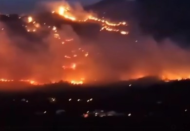 Vatrogasci nastavljaju bitku sa požarom kod Dubrovnika, vatra detonirala mine