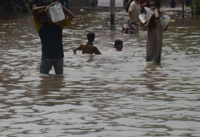 PAKISTAN: Broj mrtvih u poplavama povećan na 1.638 osoba