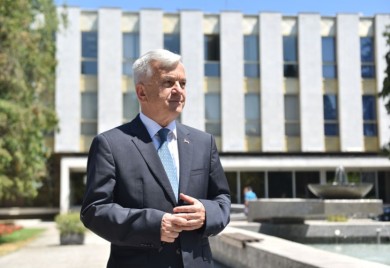 Čubrilović: "Ustavni sud BiH davno izašao iz svoje nadležnosti"