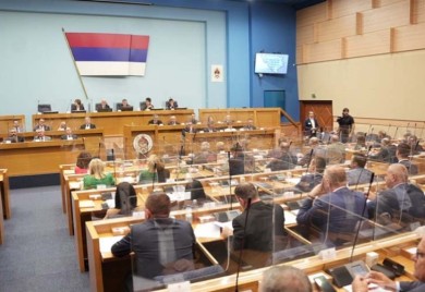 Usvojen budžet za 2022. godinu, stanovništvu usmjereno 477 miliona KM