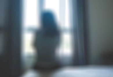 Petnaestogodišnjakinja napala majku jer nije htjela da joj uključi internet